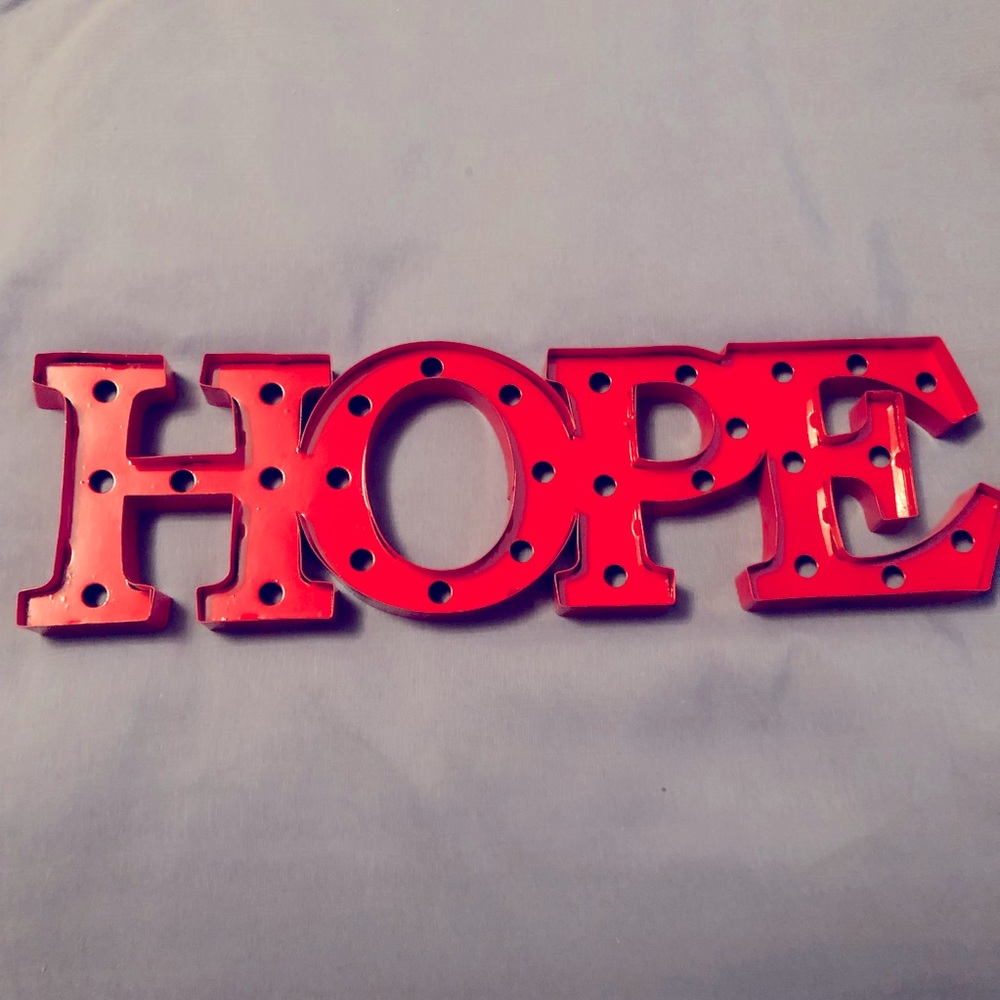 Red Metal HOPE decor